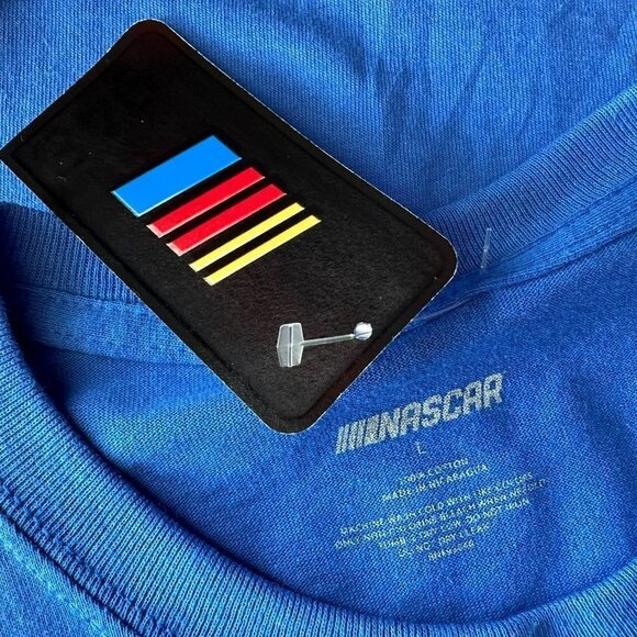 NWT Nascar Kevin Harvick #4 Busch Light Blue T-Shirt Mens Large - Picture 4 of 6